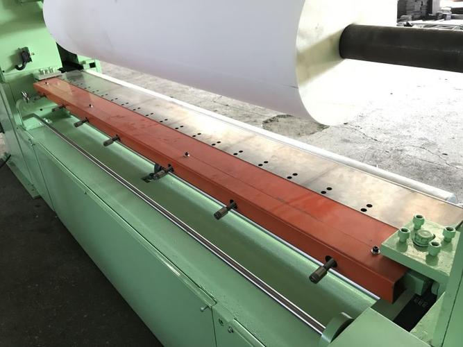 青岛新美海绵机械高精海绵圆切机旋切机可切0.5毫米宽幅1.9米